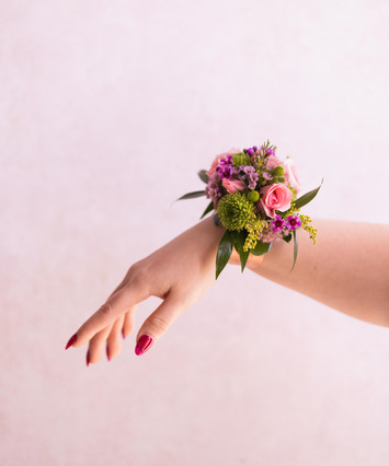Corsages + Boutonnieres