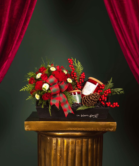 Holiday Hearth Candle Set