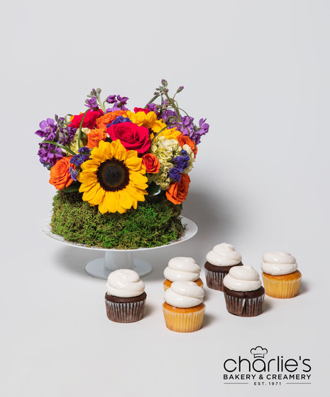 Blooms & Bakes Floral Cake w/ Cupcakes