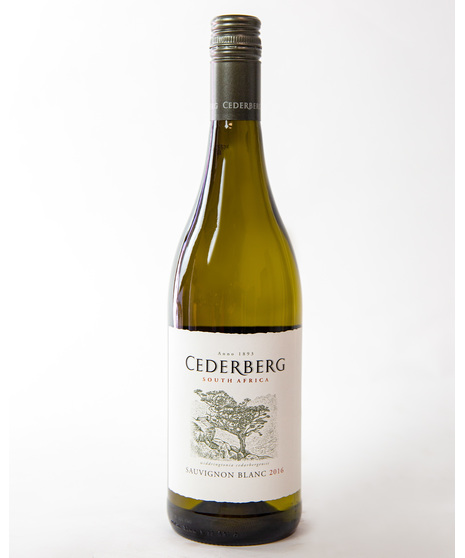 An aromatic Sauvignon Blanc with grassy notes, white asparagus undertones and strong hints of capsicum, gooseberries and lemon zest.
