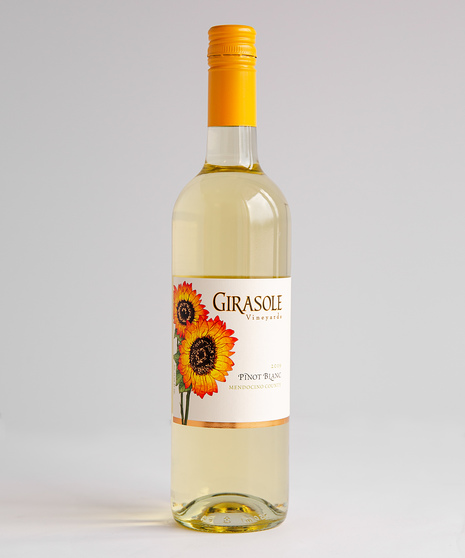 Crisp nectarine, honeysuckle and wet stone flavors mingle with subtle mineral notes. This lovely wine leaves your palate feeling bright and refreshed. 